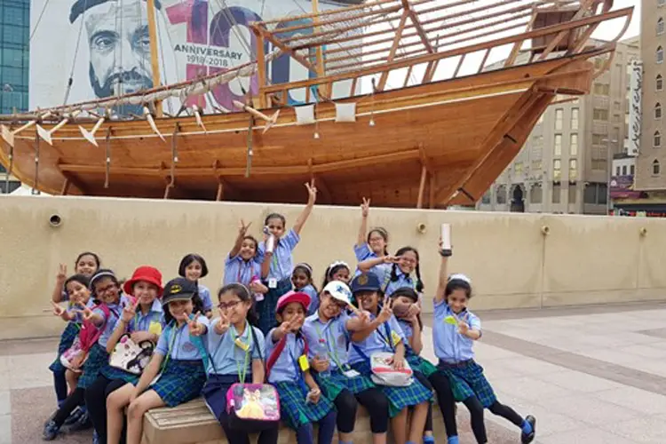 2019_Girls12_Museum-visit2_23.04.2019